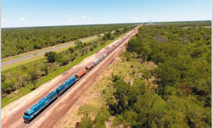 El tren carguero más largo de la historia hizo su viaje inaugural con 4.300 toneladas de soja