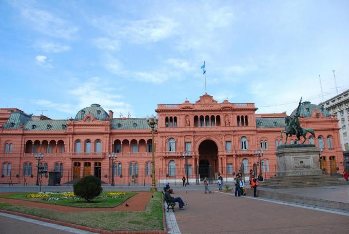 Volvimos a los ’90: más del 80% de la inversión extranjera recibida por la Argentina se destina a colocaciones de cartera
