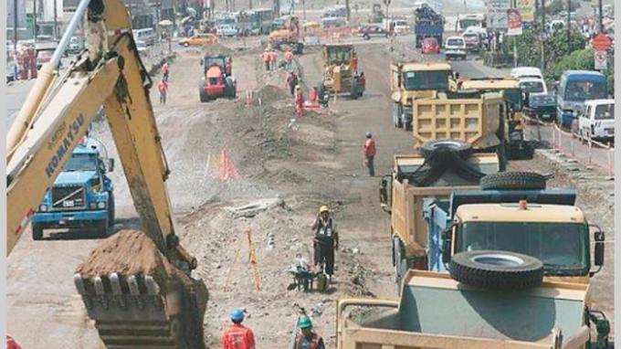 El Gobierno lanzó el llamado a licitación para realizar obras en 2500 km de rutas
