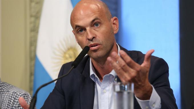Dietrich condenó los ataques a camiones y criticó el "patoterismo".