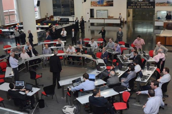 Los productores ya no estarán obligados a informar a la Afip las operaciones de coberturas agrícolas realizadas en el Matba