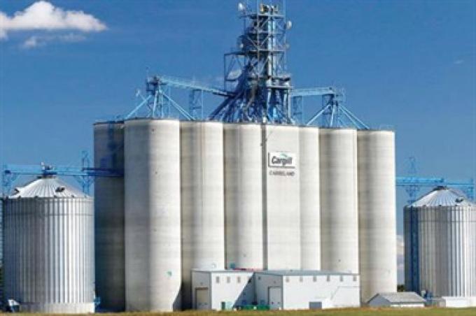 Por los paros, la cerealera Cargill paralizó sus operaciones en dos plantas.