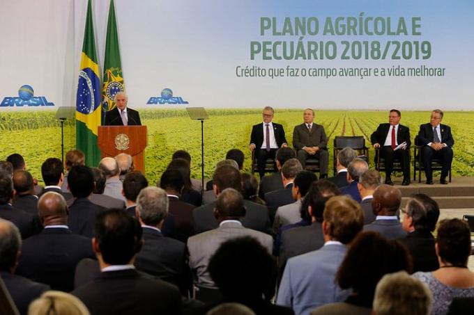 En el ciclo 2018/19 el gobierno brasileño destinará más de 50.000 millones de dólares para financiar al agro: bajaron la tasa para capital de trabajo al 7,0% anual