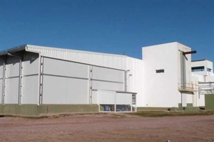 Con una inversión de $120 millones, abrió un frigorífico en Santa Fe.