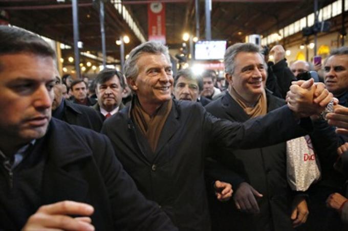 Macri: "El campo lideró la tarea de exportar, pero tiene que acompañar el resto de las industrias"