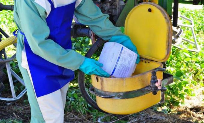 Campo limpio: la importancia de reciclar los envases de agroquímicos