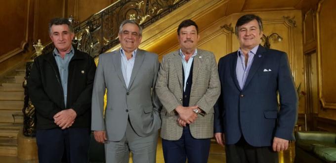 Se reunieron los titulares de la Comisión de Enlace Agropecuaria para intentar buscar soluciones ante la falta de financiamiento