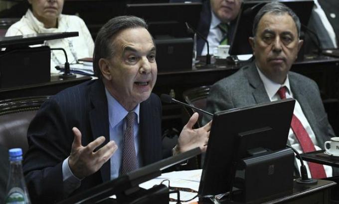 Los gobernadores del PJ vuelven a la carga por la quita del fondo sojero