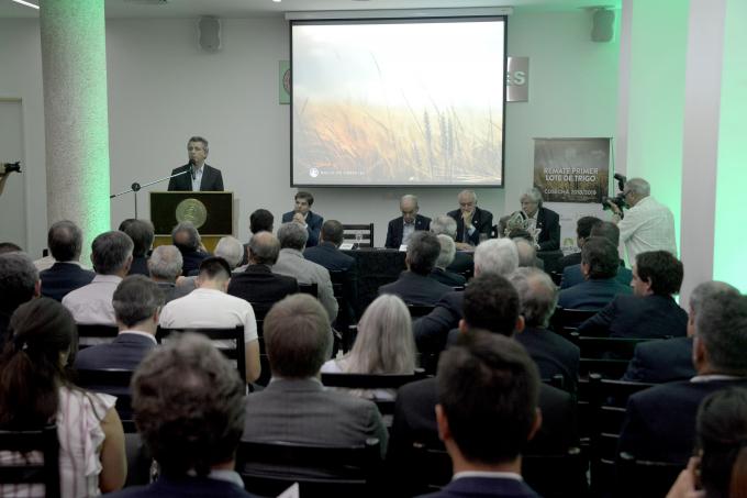 Etchevehere participó del remate del primer lote de trigo 18/19