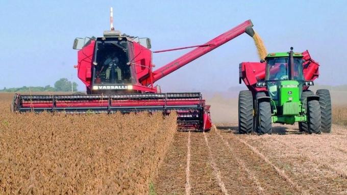Reunión en Agroindustria para coordinar la logística de la cosecha gruesa 2019