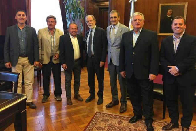 El Banco Nación analizará una propuesta de fabricantes de maquinaria agrícola.