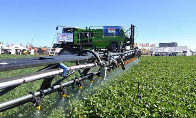 El Senasa introdujo cambios en la importación de productos fitosanitarios
