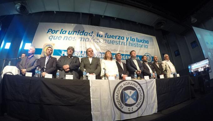 Internas en FAA: Achetoni negó ser “tibio” y disparó contra la oposición mientras se renueva la cúpula