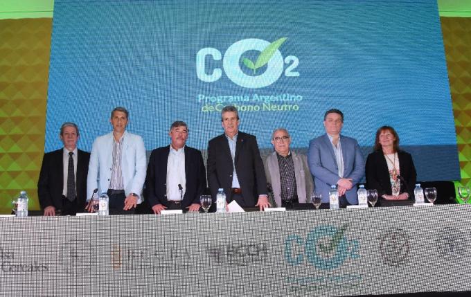 La Argentina tendrá sellos distintivos para los productos del agro que alcancen el balance de carbono