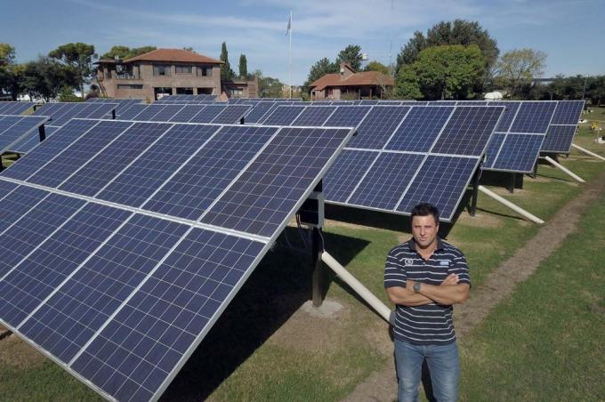 Tambo solar: la apuesta por producir leche de calidad con energía renovable