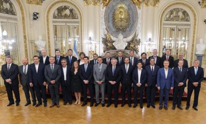 Provincias suspenden el pacto fiscal y la reducción de impuestos provinciales