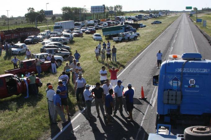 A la espera del discurso de Fernández. El domingo, productores se concentrarán en una ruta.