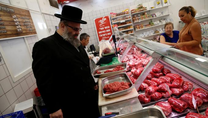 Cancillería apura la llegada de rabinos de Israel para certificación kosher de carne vacuna para exportar
