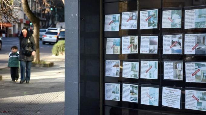 Empobrecimiento brutal: se cayó a la mitad el poder de compra de ladrillos por parte de la soja argentina