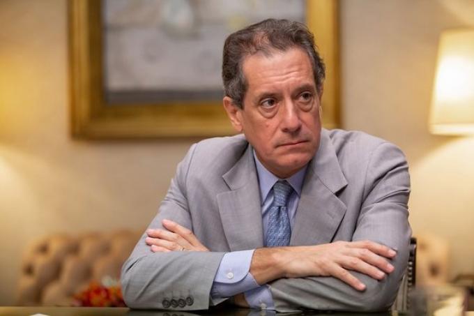Pesce aseguró que se reunirá con empresarios del sector de agroinsumos para que “vendan sus productos al precio del dólar oficial”
