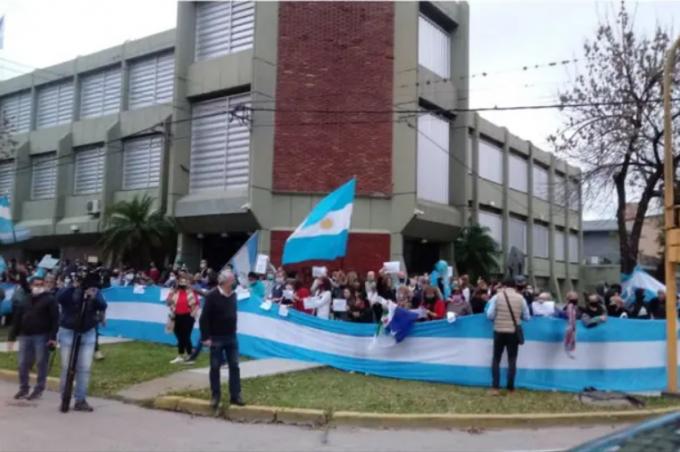 Vicentin. El "banderazo" contra la expropiación ya tiene casi 30 lugares confirmados en el interior.