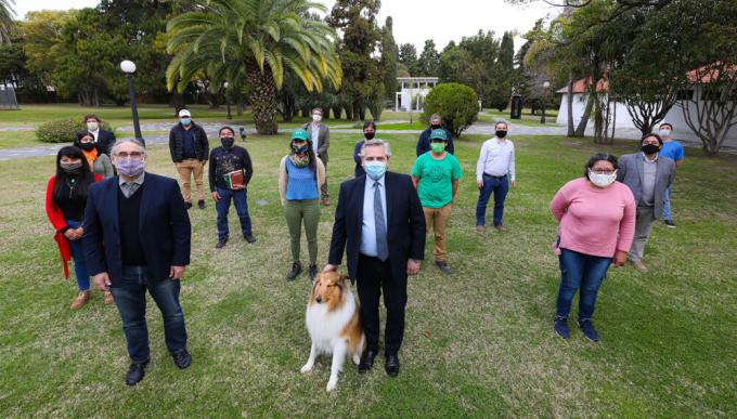 Alberto Fernández presentó un plan de inversiones para la Agricultura Familiar y pidió avanzar en “un país más federal”