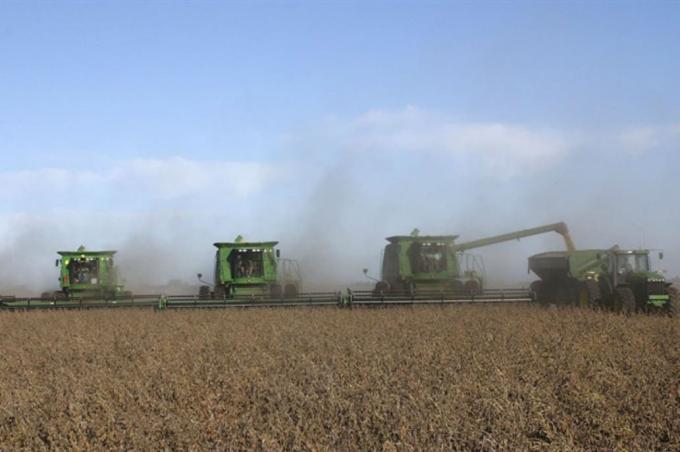 "Gran preocupación": la carta de contratistas agrícolas por la falta de neumáticos
