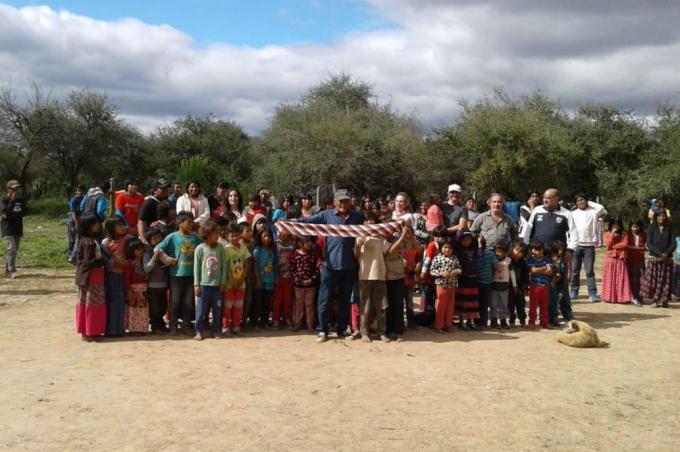 Un productor cobró una compensación y la donó para que los wichis de Formosa tengan agua potable