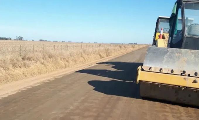 Córdoba asfaltará 24 kilómetros de un camino rural