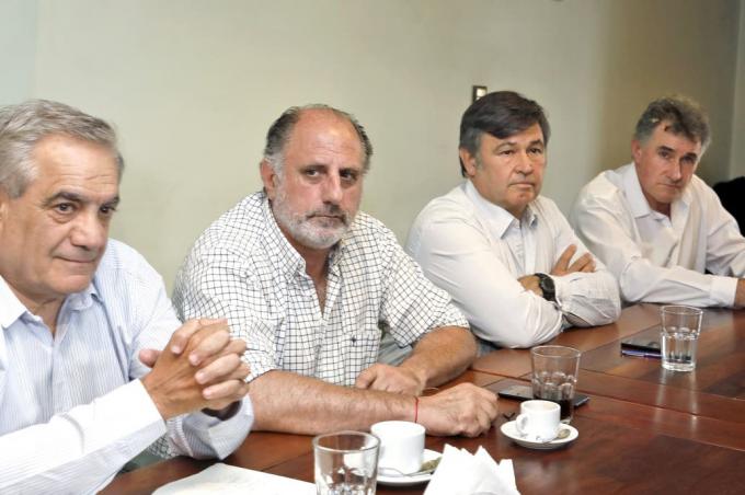 La Mesa de Enlace cruzó al titular del Renatre: qué le dijo en una carta.
