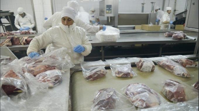 Carne: dan de baja a casi 100 establecimientos de exportación para la cuota Hilton