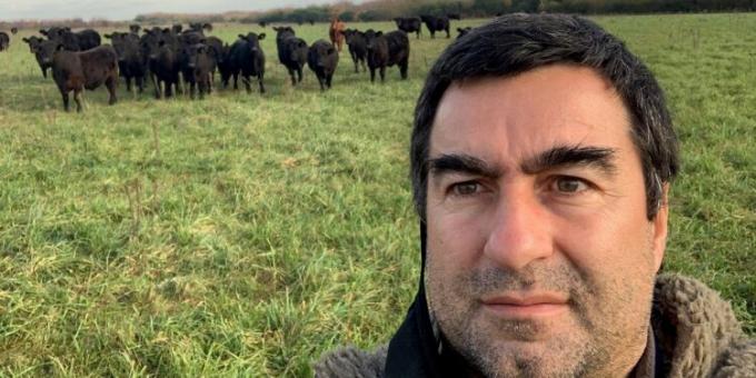 Dario Colombatto le avisa al gobierno: “Tirá un pedazo de vaca vieja en el conurbano y vas a ver la reacción: te lo van a revolear por la cabeza”
