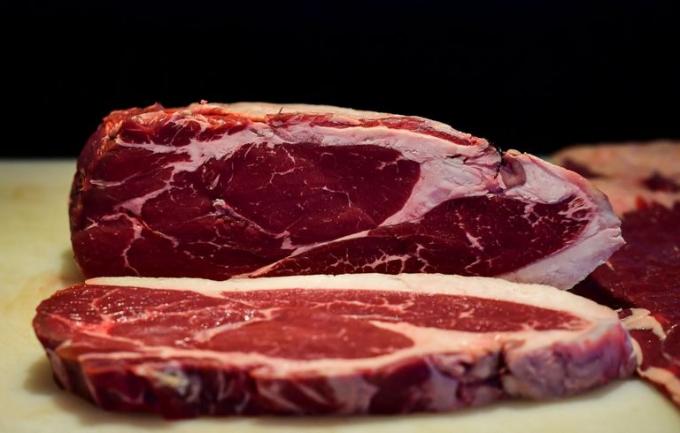 WhatsApp, la “negociación” y una palabra devaluada detrás de la carne