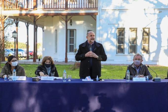 Ganadería: Santa Fe presentó un plan a 2030 y busca producir 300.000 terneros más