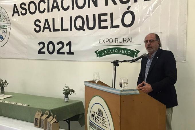 Un dirigente cuestionó la toma de decisiones del Gobierno sobre el campo