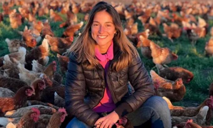 Huevos pastoriles. Dejó la facultad en la ciudad y apostó todo a un exitoso sistema en el campo