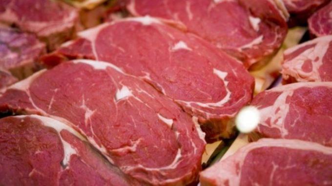 Carne: el plan de Domínguez para crecer en producción y administrar exportaciones
