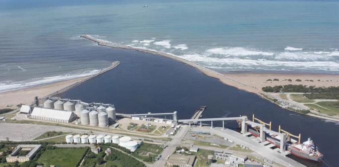 Las exportaciones de granos desde Quequén aumentaron 51% en noviembre