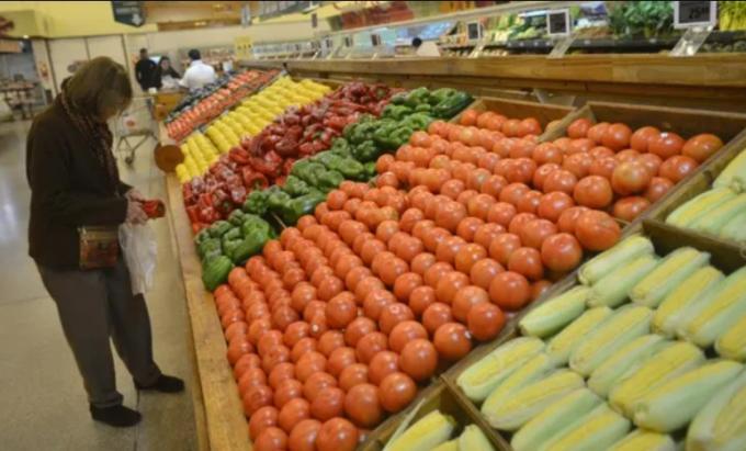 Agroalimentos: de cada $ 100 que pagó el consumidor, el productor solo recibió $ 25