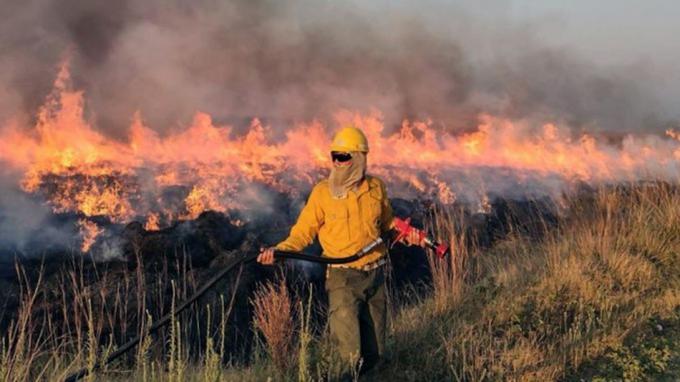 Corrientes bajo fuego: la lluvia trajo algo de alivio, pero siguen los incendios