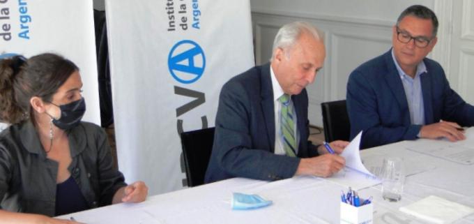 Convenio entre INTA, INTI e IPCVA: Por fin se empezará a medir en profundidad la huella de carbono de la actividad ganadera