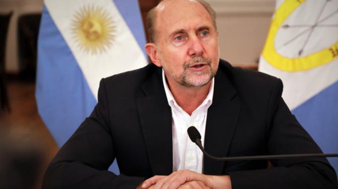  El gobernador Omar Perotti hizo una llamativa comparación para defender al campo ante el Gobierno