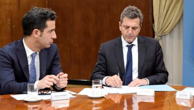 El futuro de un fideicomiso de 400 millones de dólares se define en la tómbola: El gobierno todavía no sabe a quién subsidiará con esa plata