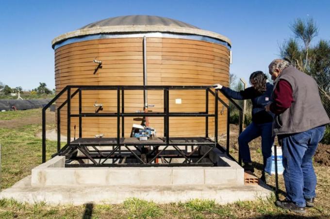 Un pueblo de 300 habitantes produce su propia energía con residuos del campo