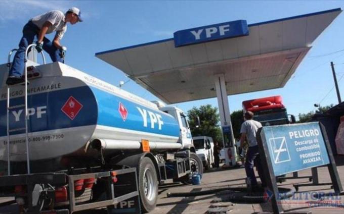 Otro golpe al bolsillo YPF amentó 6 por ciento las naftas
