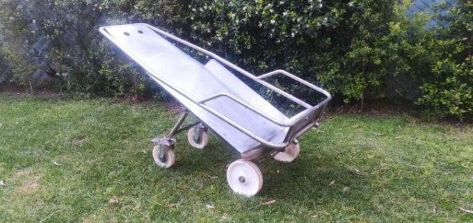 Presentan una ‘carretilla’ para el traslado de la media res