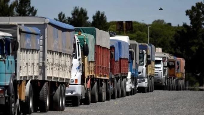 Los costos del transporte de cargas se duplicaron en febrero y alcanzaron el 10% mensual