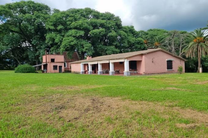 Un productor acusó a un intendente de prometer la entrega de tierras de su campo
