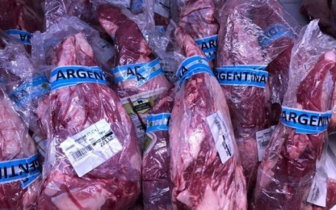 Bovinos, al Caribe: Se abrió el mercado de Barbados para exportar carne y de Costa Rica para genética