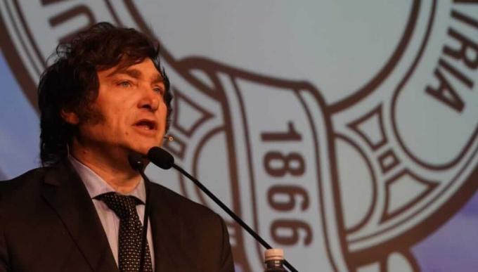 Los precandidatos en La Rural 2023: Javier Milei propuso cerrar el Banco Central en un plazo máximo de 2 años